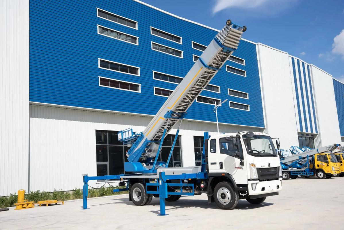 如东县小型云梯车上料车租赁多少钱