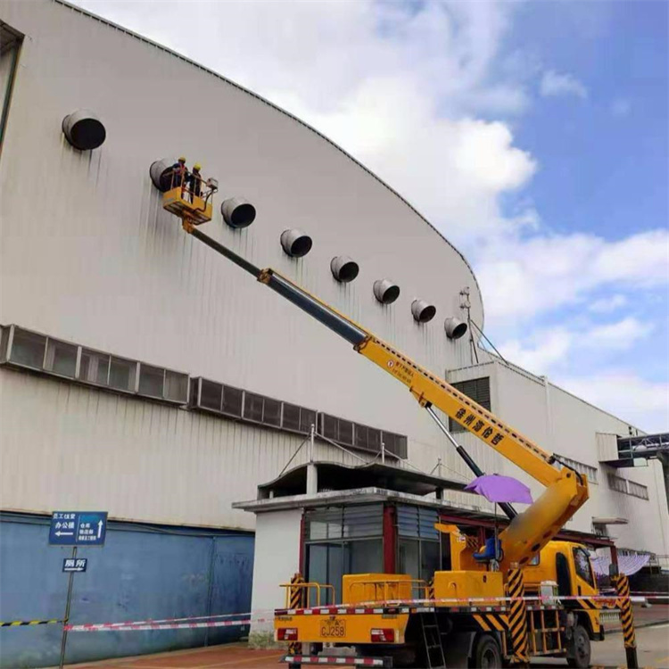 如东县高空作业车出租服务：专业广告牌安装解决方案