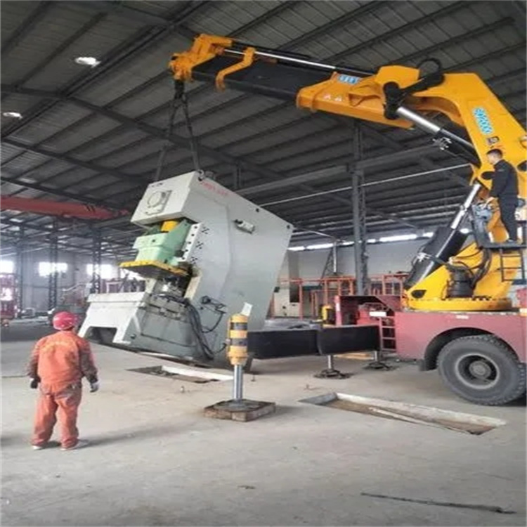 如东县80吨折臂吊车出租附近电话