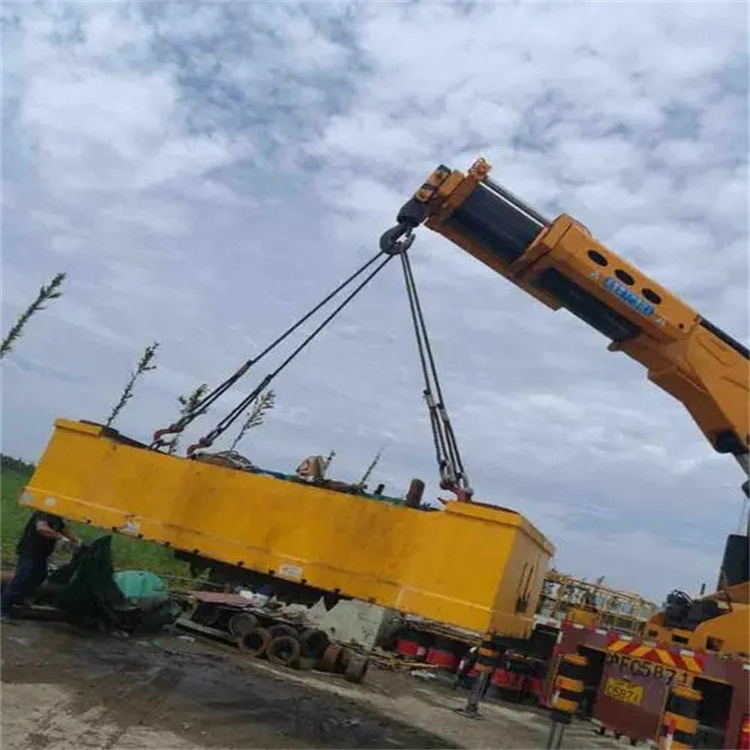 如东县随车吊吊集装箱怎么吊